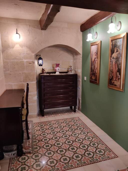 Cozy Corner House In Valletta - Authentic! 外观 照片