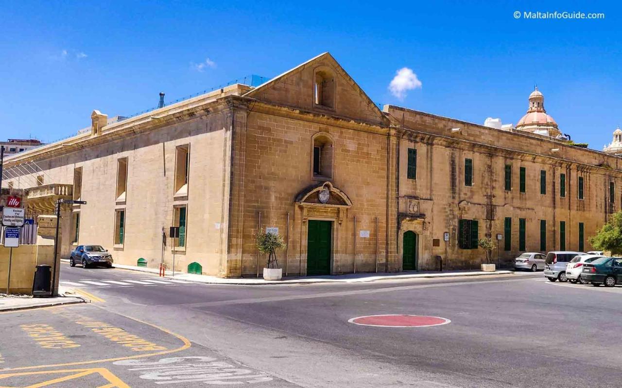 Cozy Corner House In Valletta - Authentic! 外观 照片